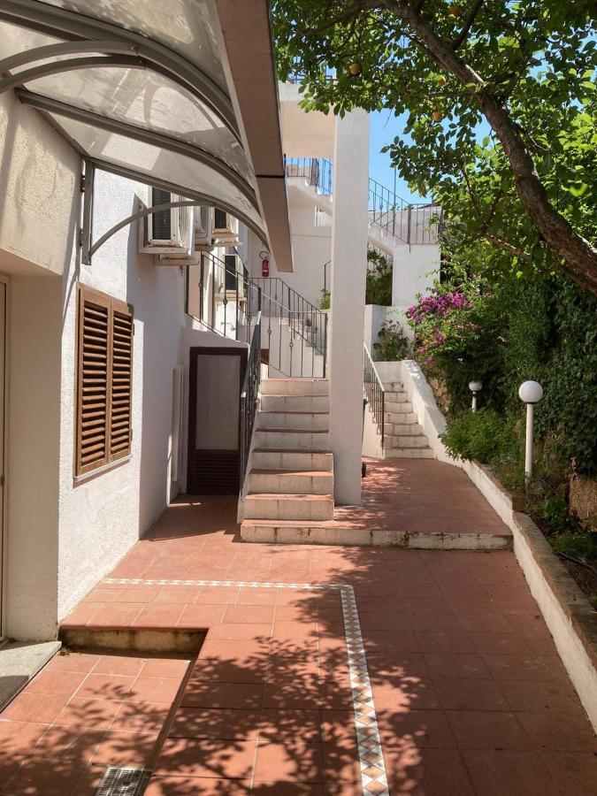 Le Gemme Di Mirto Aparthotel Palau Eksteriør bilde
